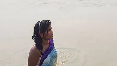 Amazing Village Women shore Fishing video