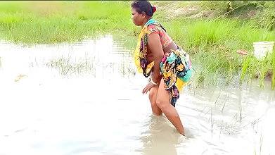 Amazing Hand Fishing by Village woman   Village wo