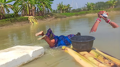 Amazing Hand Fishing by Village women   Unique vil