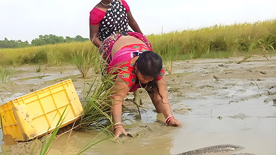 Amazing Village Women Incredible Fishing   Big Mur