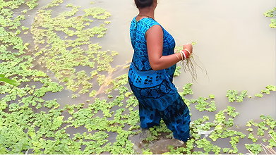 Amazing Village women net fishing   Big Fish