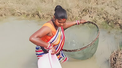 Amazing Village Women Traditional Hand fishing   M