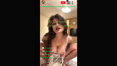 Hirral Raddiya New Teasing on Live Cam