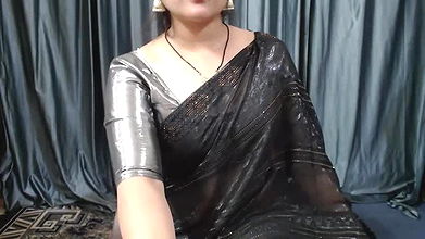 Stripchat-Public.Show-c-goldiwet-2024.05.05.185043