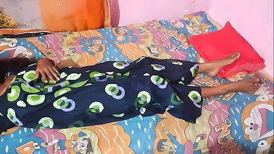 Indian Teen Having Romantic Sex On The Floor and Gets Creampied hot sex