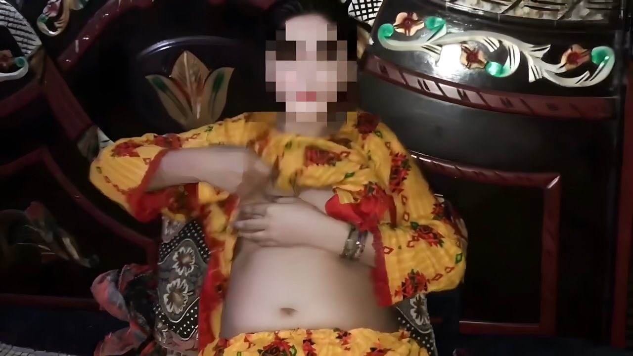 Stunning Young Arab Beauty Fingering Her Juicy Wet Pussy Till Intense Orgasm Solo Play