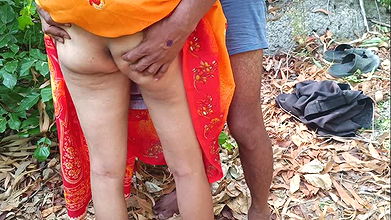 Bhabhi ki hui chudai jungle mein