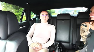 Scarlet Chase – Oil Filled Anal Ride