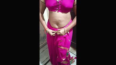 Desi Aunty Hot Figure Fucking While Husband Not Home