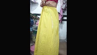 Priya Bhabi Blouse Open Show