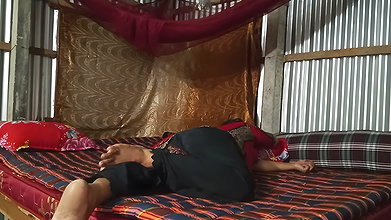 Desi Bangla aunty with First-time