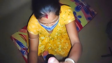 Desi Hot Couple Having Softcore Sex! Homemade Sex Video