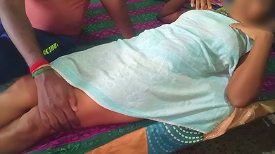 Ammu Friend Remove the Towel Showing Ammus Pussy