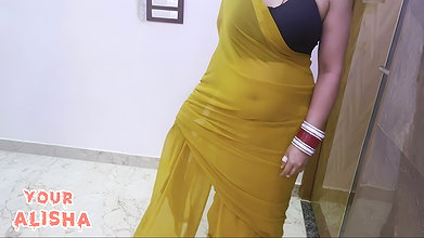 Desi Hot Indian Aunty Got Fucked Before Going to the Party
