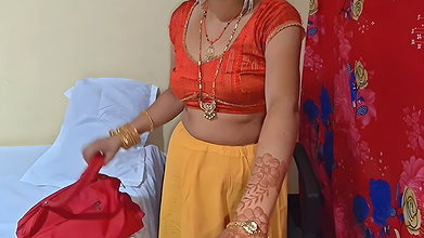 Gave a Watch as a Gift to Step Sister and Fucked Her Pussy on the Bed Dirty Talk