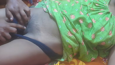 Real Stepsister and Stepbrother Sex Relationship in Midnight When Their Parents When to Merriage