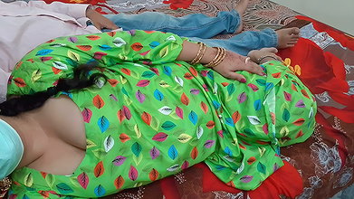 Step Stepmom Was Upset, Step Stepson Found Out – Indian Step Stepmom and Step Stepson Share Single Bed