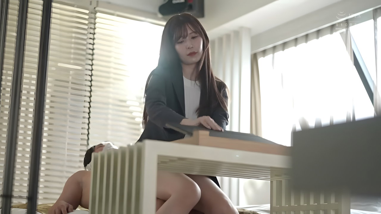 Endless Men and Insatiable Female Office Worker’s Convenient Insatiable Sex 1