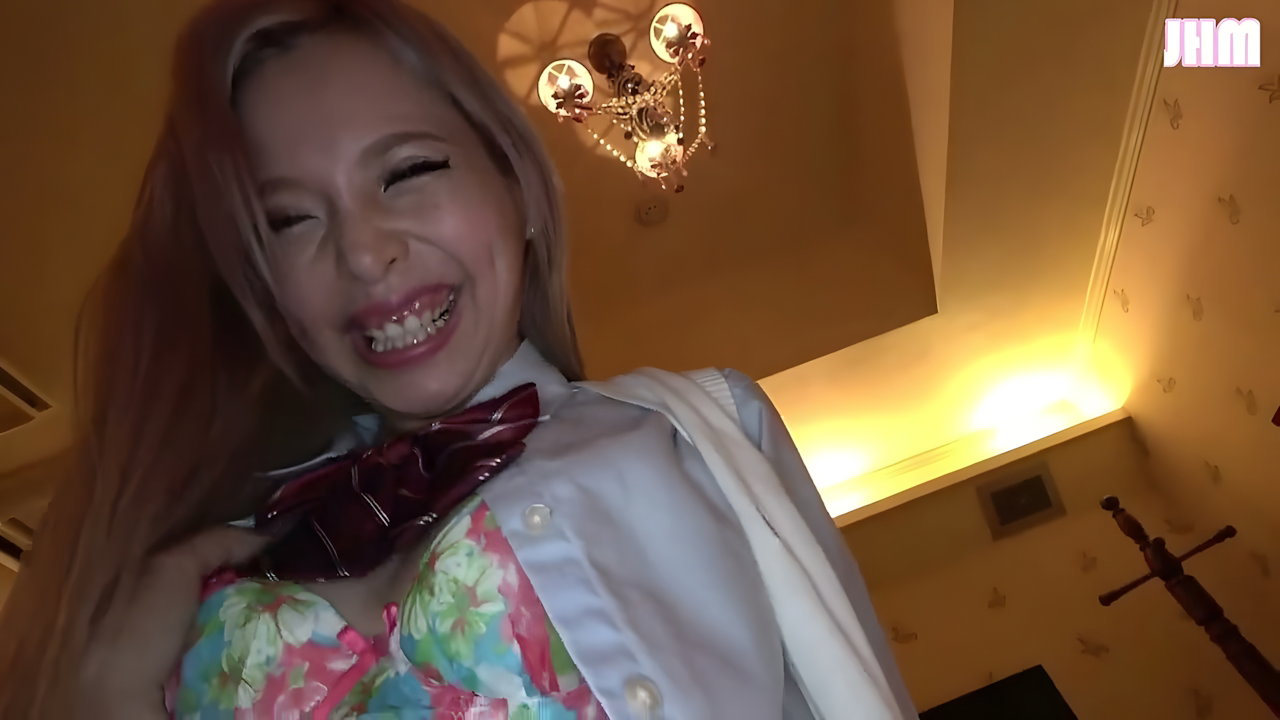 Velvet Outfit Rush in a Breathless Sex MMS Ecstasy