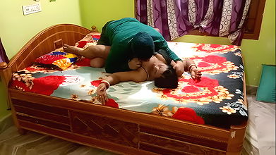 Unsatisfied School Teacher Come to Bed And Fucked Nicely with Creampied by Xmaster