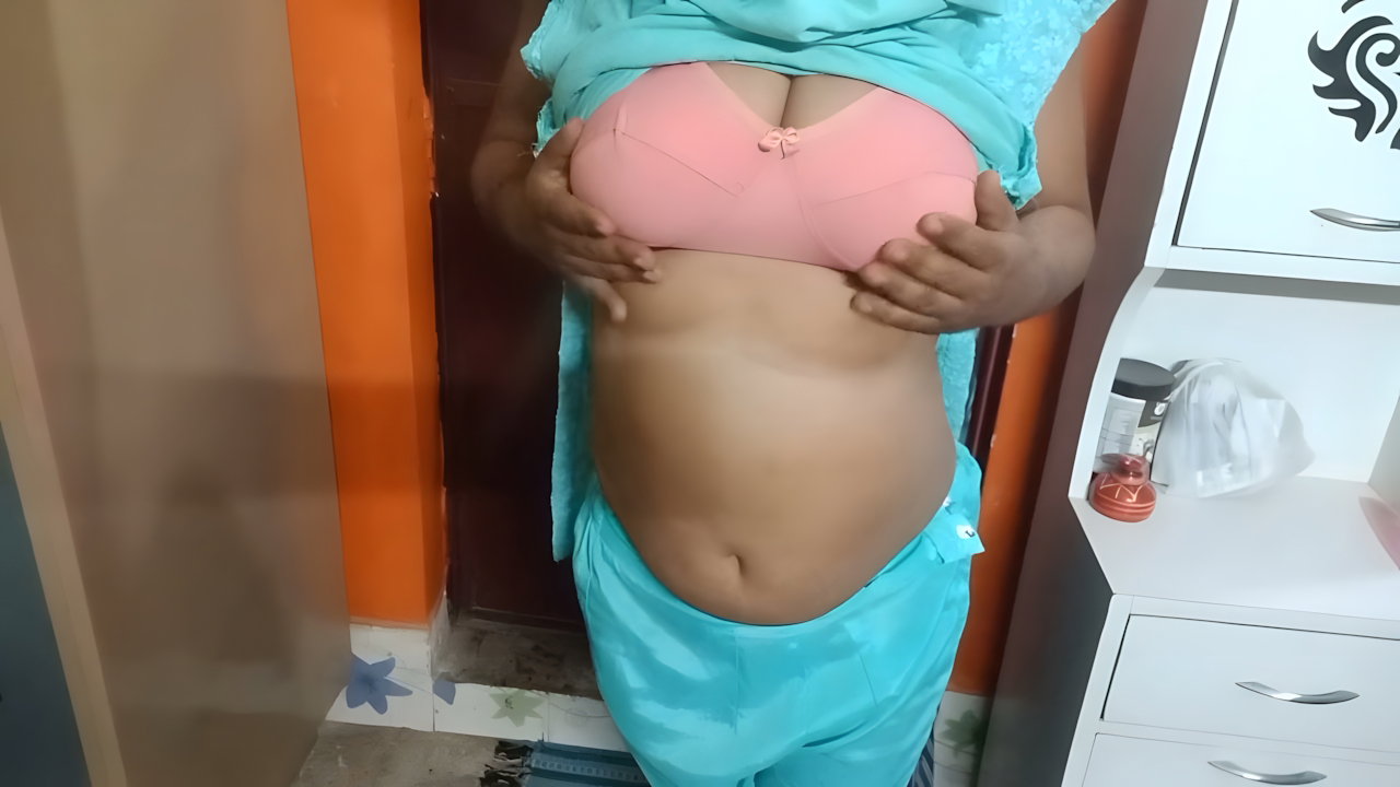 New Girlfriend Sucked Her Boyfriend Cock