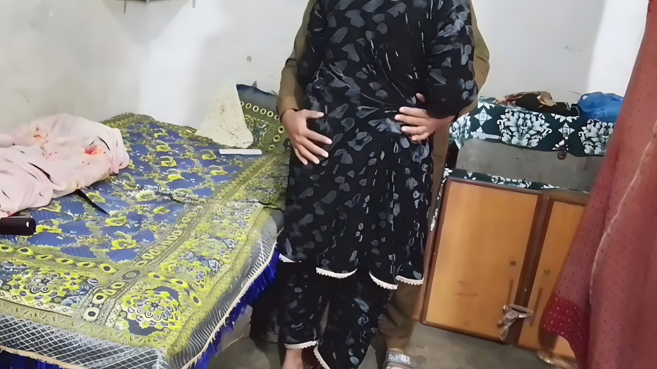 Stepsister in Hot Sex Scene