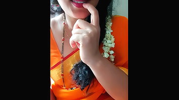 Curvy Hot Telugu Queen Showing Her Big Boobs On Show