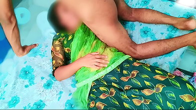 Desi village girl first time Fuck tight pussy sex video mms, xxx video