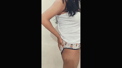 Indian Girl Friend Zara Made a Video and Sent It to Her Boy Friend