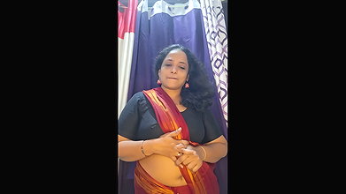aunty hot deep navel in red saree -insta live 2 2