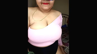 Stripchat-Public.Show-c-Its_me_Diya-2024.05.24.212822