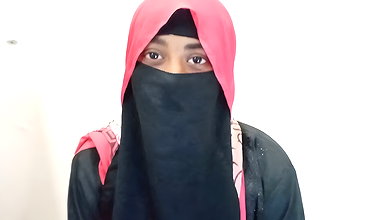Muslim Tution Teacher Enjoying Sex With His Student’s dad