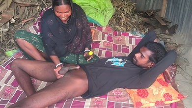Indian police ki bhabhi ki chut chata aur chudai ki