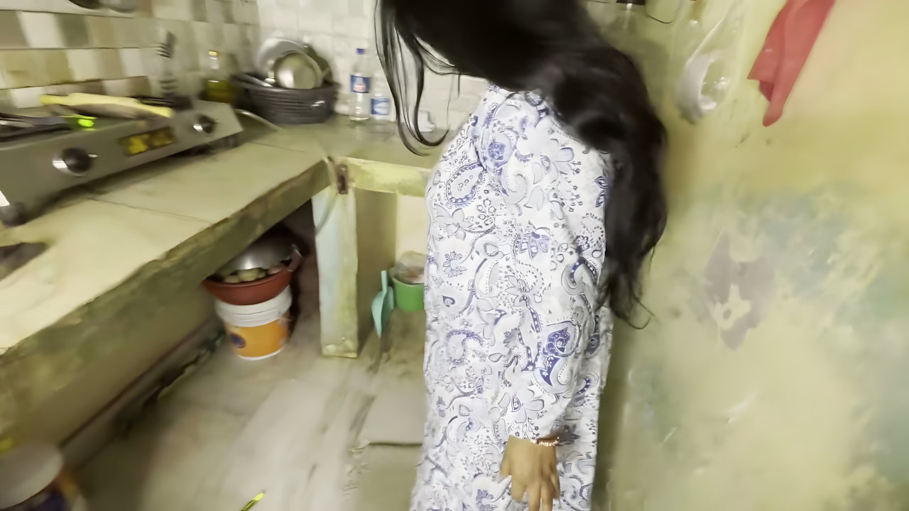 When the Wife Wanted Sex, She Had a Hardcore Fuck in the Kitchen!