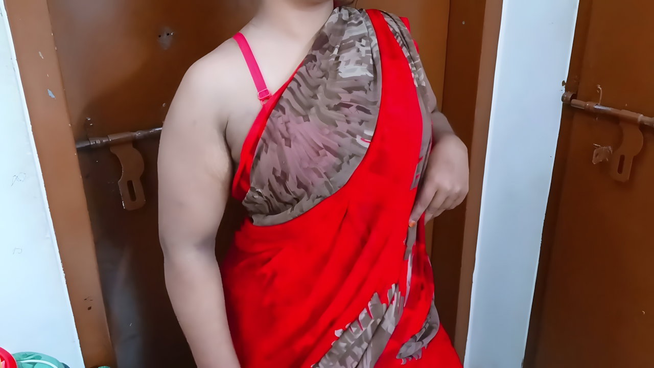 New 18+ I invited a sexy woman to my house and sucked her dick