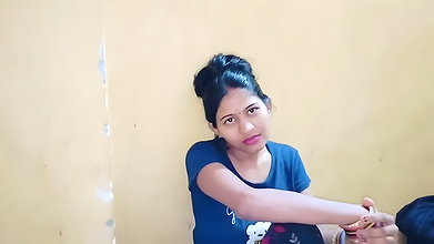 Stepsister Caught watching Porn by stepbrother desi Hindi MMS, local desi