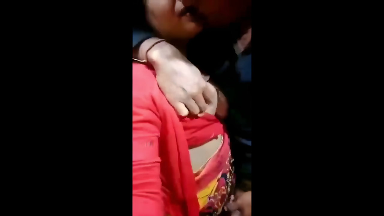 boudi affair with neighbour kiss sucking melons and bhabhi give quick blowjob
