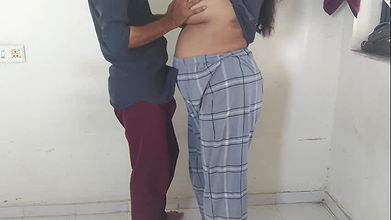 Young Boy Fuck Desi Girl in Public Hole