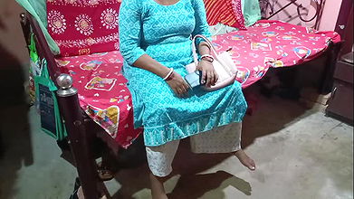 Daily money collector female agent having sex with senior