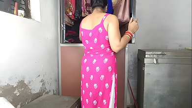 Today my brother in law saw me in a new dress and caught me and fucked me. Clear Hindi audio