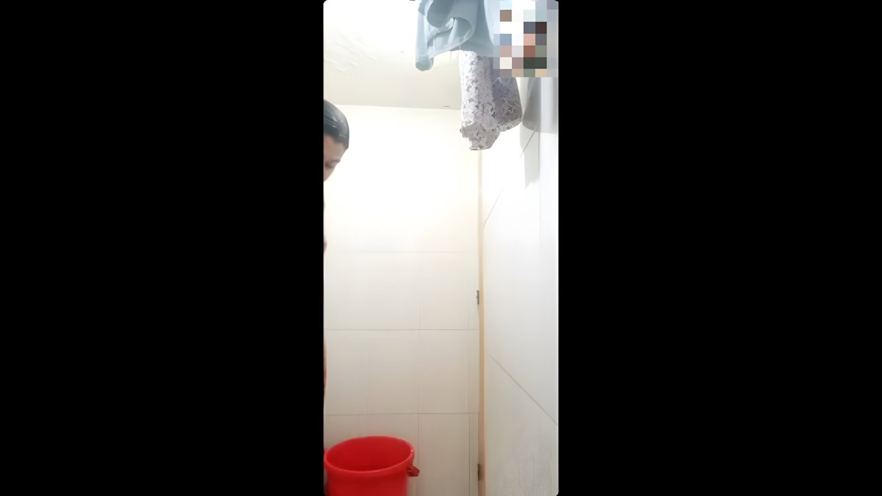 Cheater Girl Showing Fingering On VC With Many Boys part 2 (5)