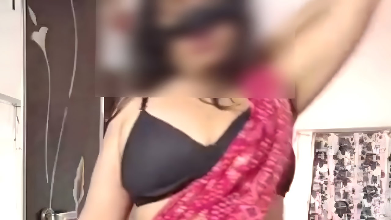 The Husband Is Away and His Stepsister-in-law Is Having Sex MMS with the Neighbor