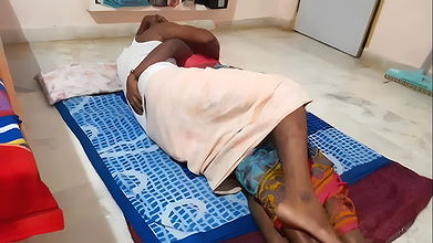 sexy aunty gets her pussy fucked by boyfriend