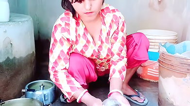 She Flirted and Cheated on Her Husband on Vacation with a Stranger Guy, but She Is so Beautiful