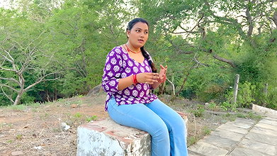 Stranger Girl, Park Me Mili I’m Lucky Boy Mane Uske Maze Liye Paiso Me, Full Hindi Viral Video