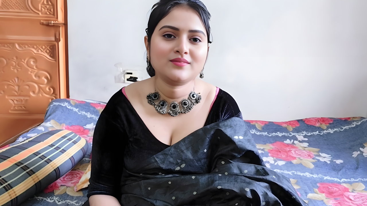 Beautiful indian deshi bhabhi with devor after a long time fucking enjoy time video.( Full Bangla Voice)