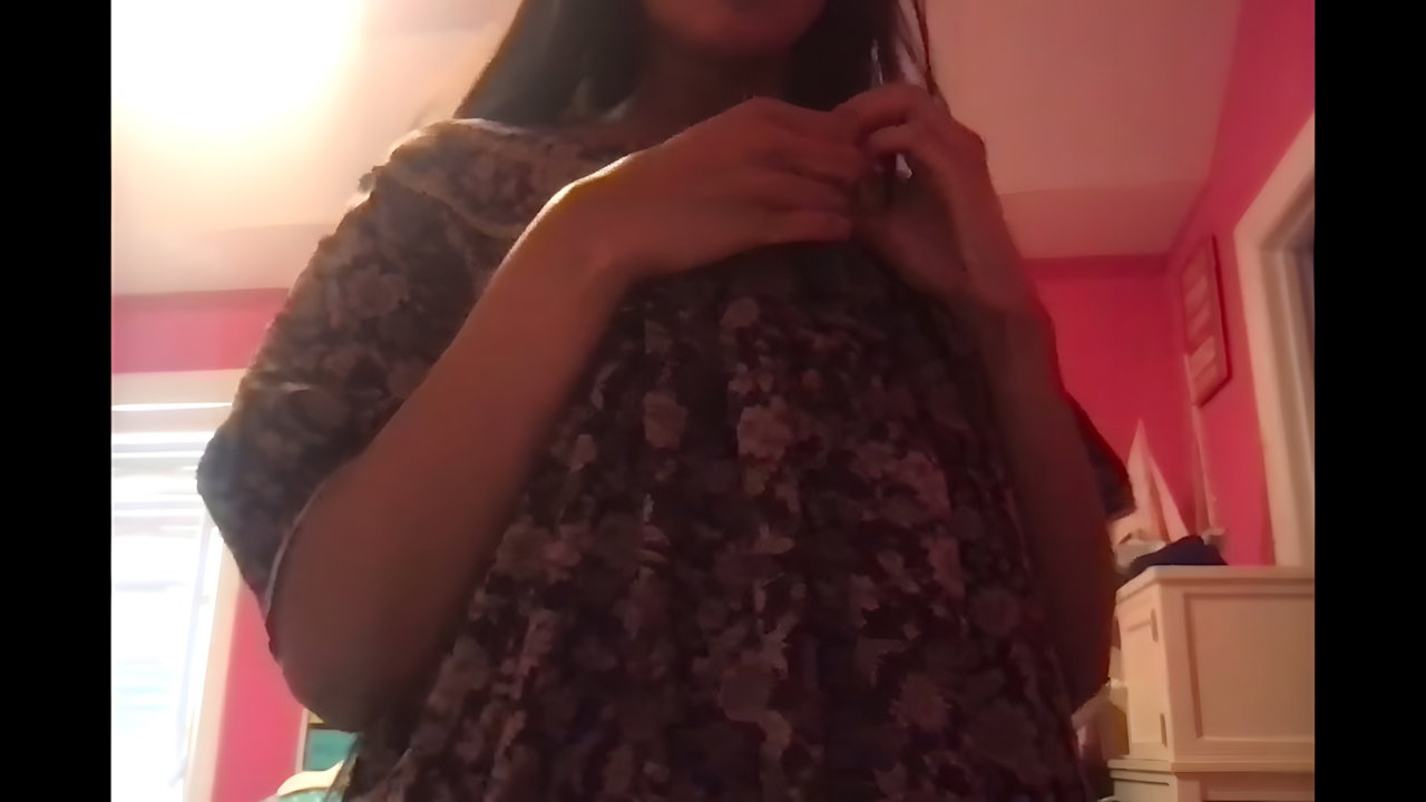 INDIAN CHEATER BHABHI STRIPPING DRESS NUDE FINGERING GIVING BLOWJOB ~ 20 CLIPS (2) 11