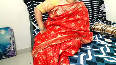 Tenant Fucks Landlord’s Wife Hard Indian Sex MMS