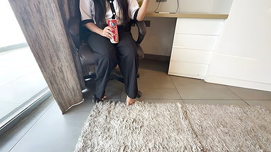 Employee Ko Beer Pila Ke Uske Sath Hardcore Chudai Ki