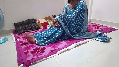 Hot Desi Bhabhi Having Sex with Sexy Talk